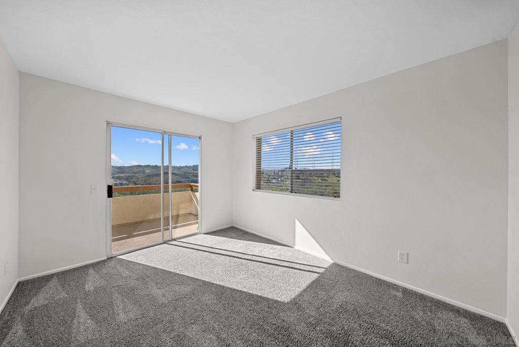 31940 Del Cielo Este D5