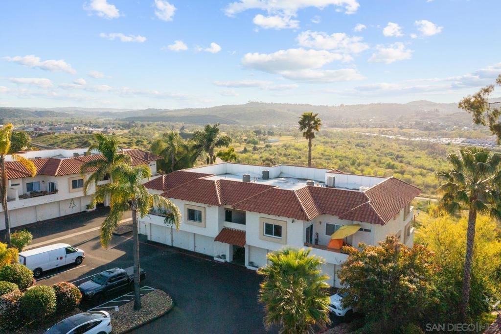 31940 Del Cielo Este D5