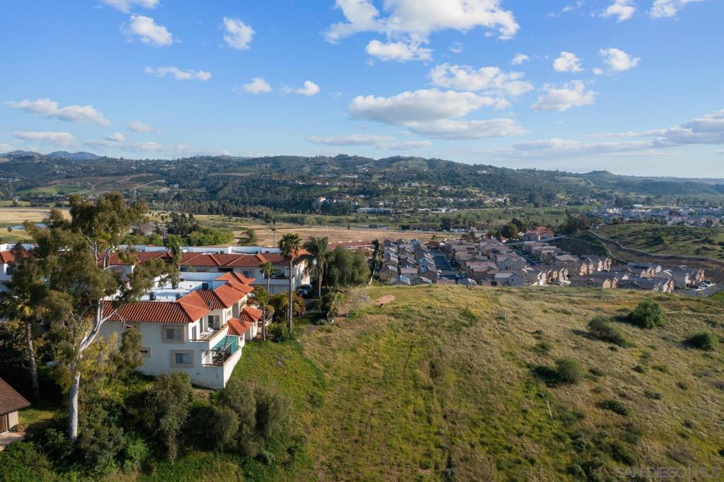 31940 Del Cielo Este D5