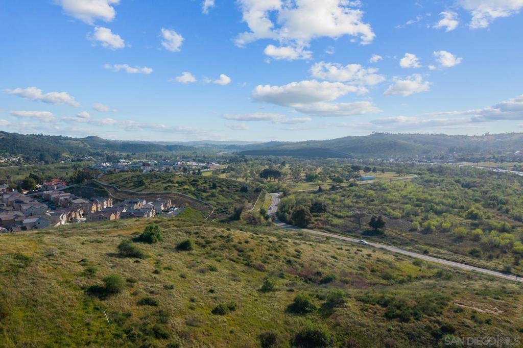 31940 Del Cielo Este D5