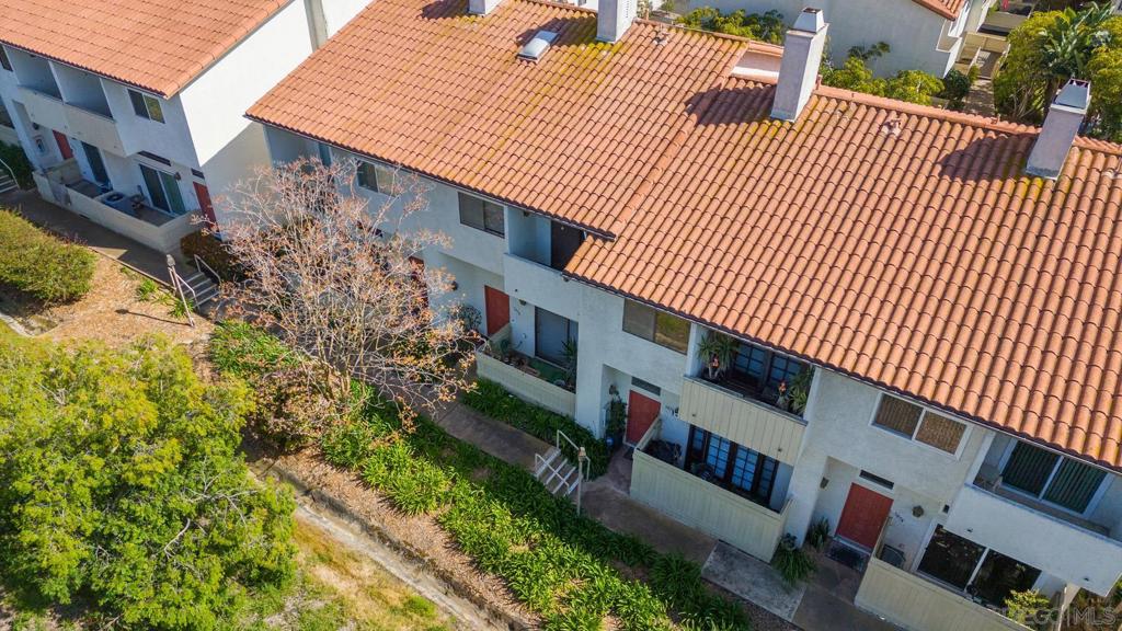 3878 La Jolla Village Dr