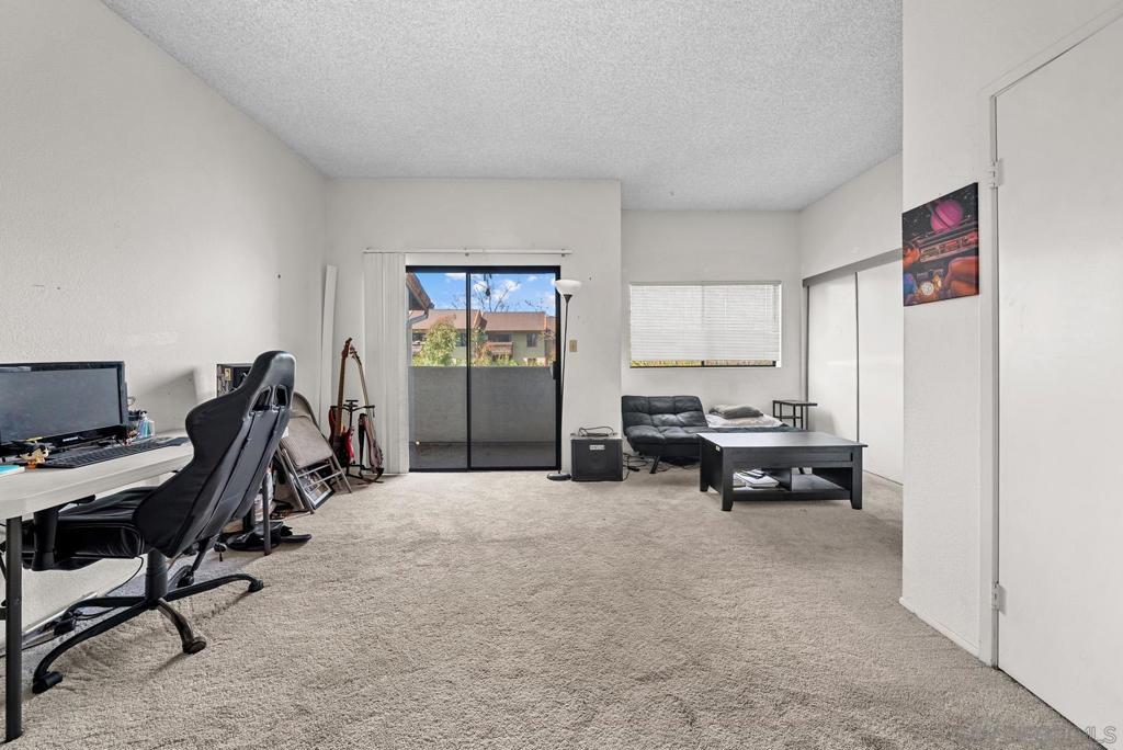 3878 La Jolla Village Dr