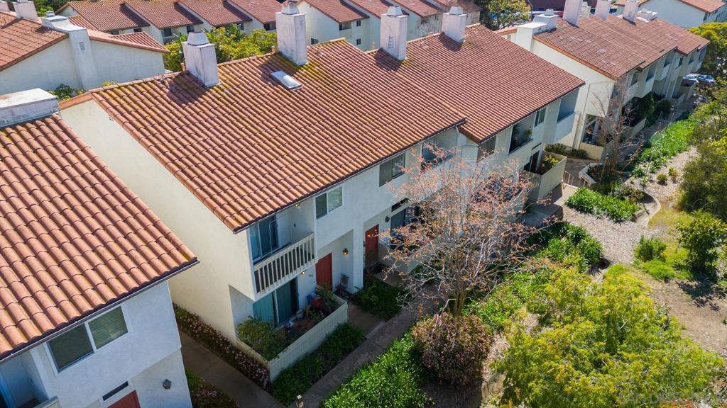 3878 La Jolla Village Dr