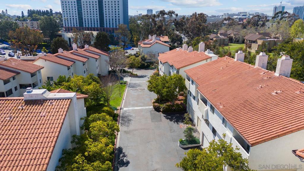 3878 La Jolla Village Dr