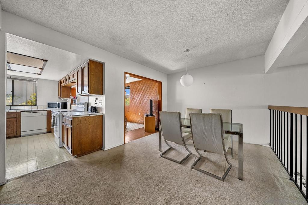 3878 La Jolla Village Dr