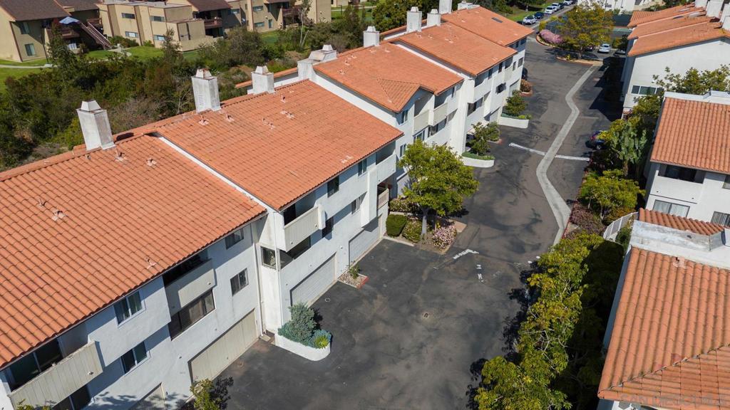 3878 La Jolla Village Dr