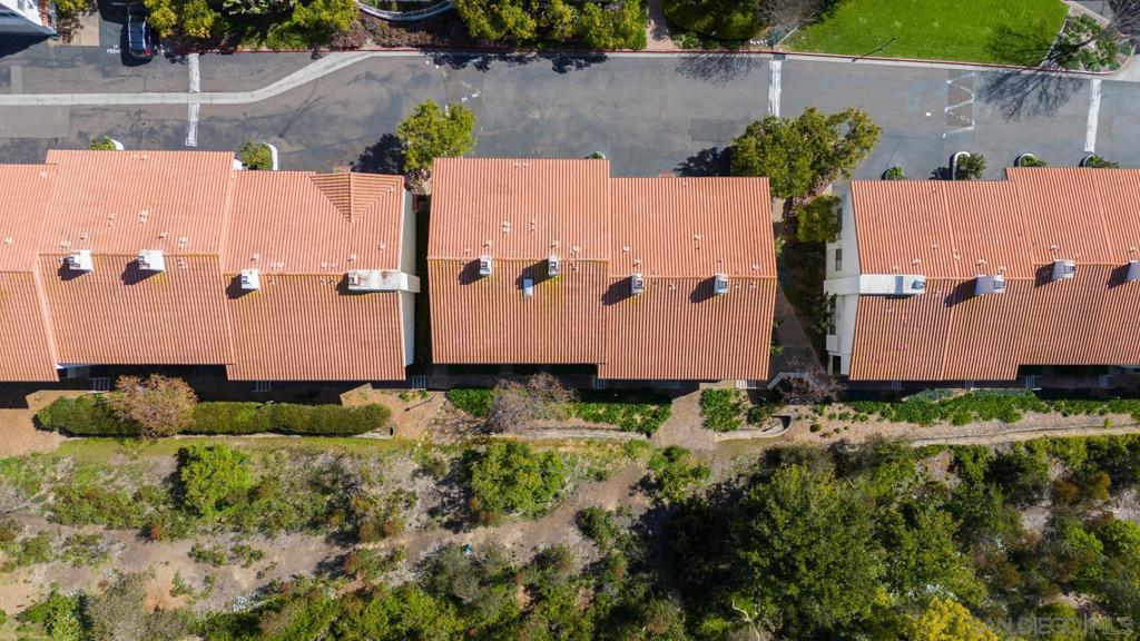 3878 La Jolla Village Dr