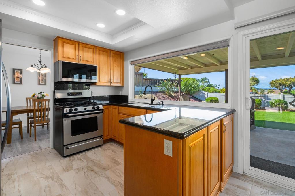 12196 San Tomas Place