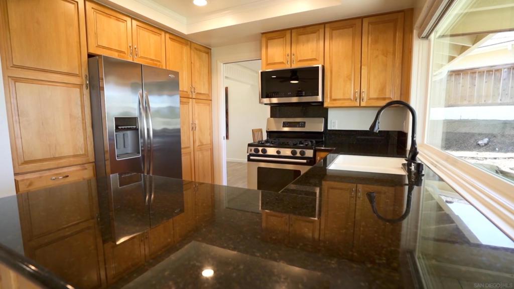 12196 San Tomas Place