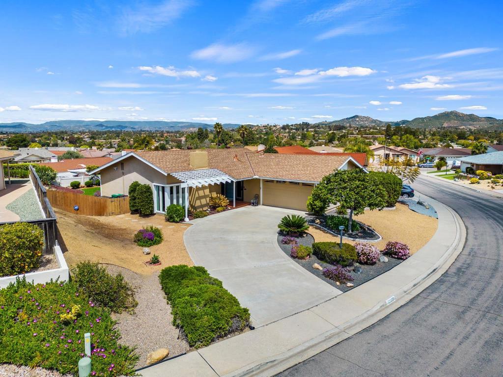 12196 San Tomas Place