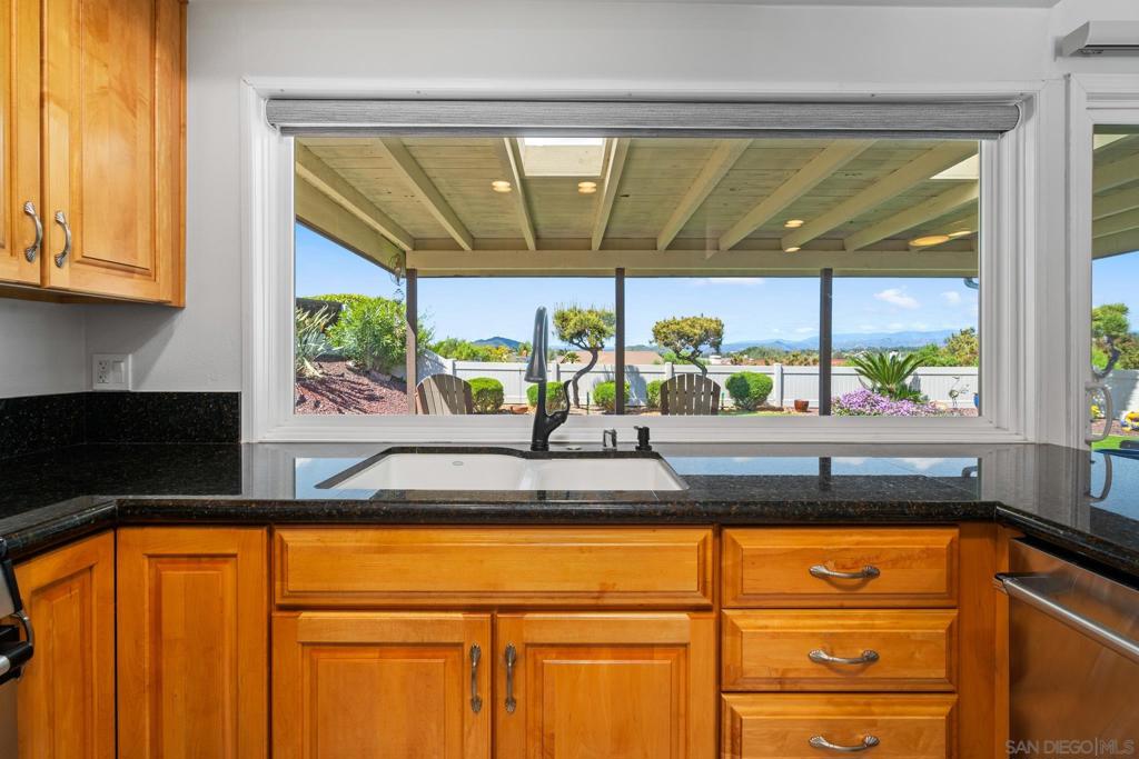 12196 San Tomas Place