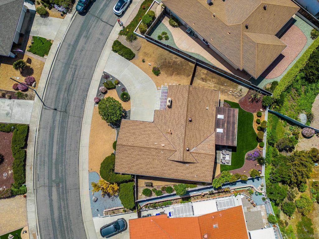 12196 San Tomas Place