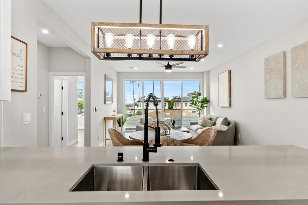 350 Imperial Beach Blvd