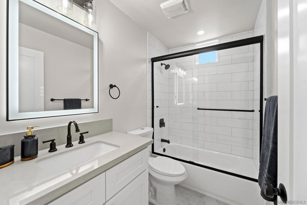 350 Imperial Beach Blvd