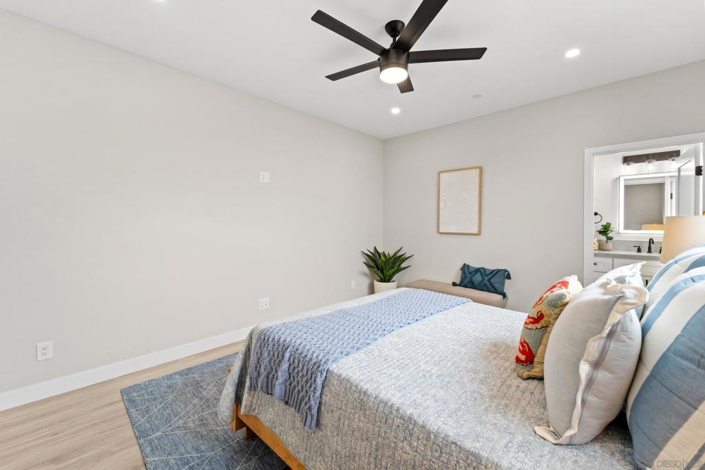 350 Imperial Beach Blvd