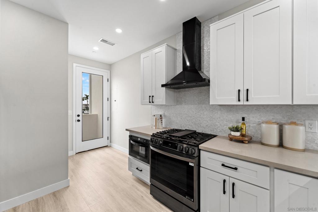 350 Imperial Beach Blvd