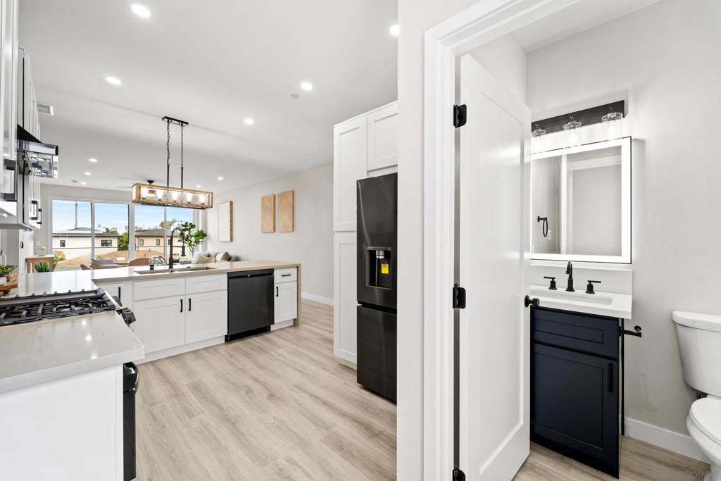 350 Imperial Beach Blvd