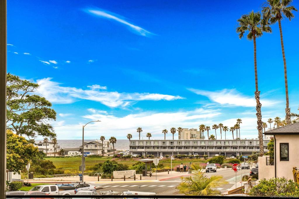 350 Imperial Beach Blvd