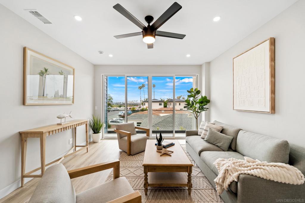 350 Imperial Beach Blvd