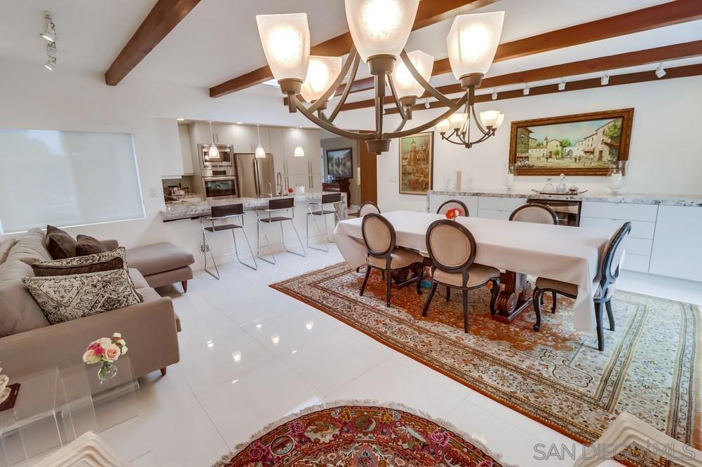 6427 Salizar Ct