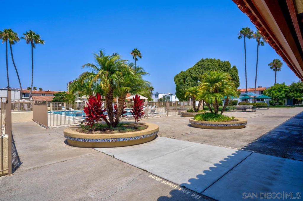 4166 Balboa Way