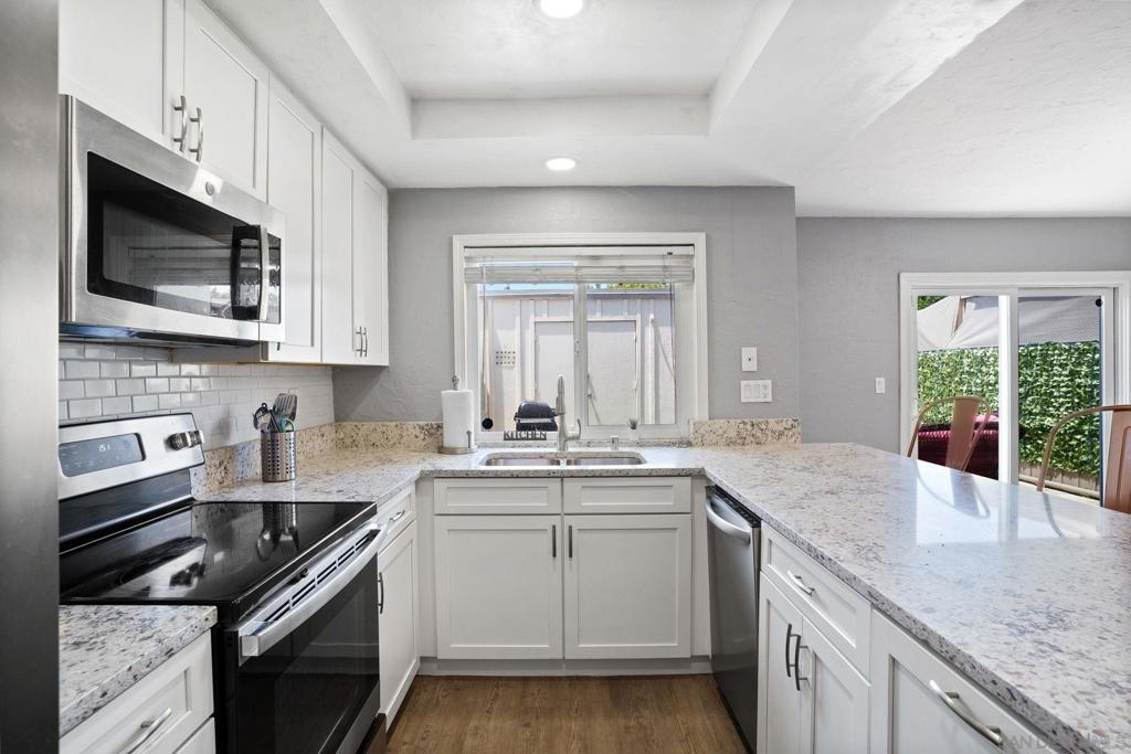 4166 Balboa Way