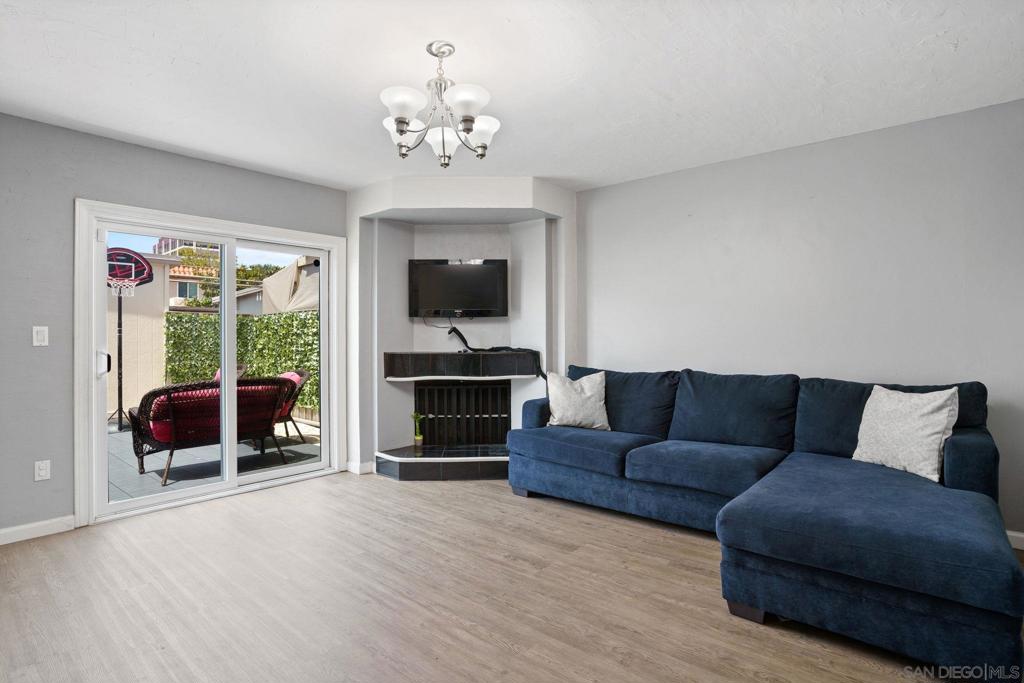 4166 Balboa Way
