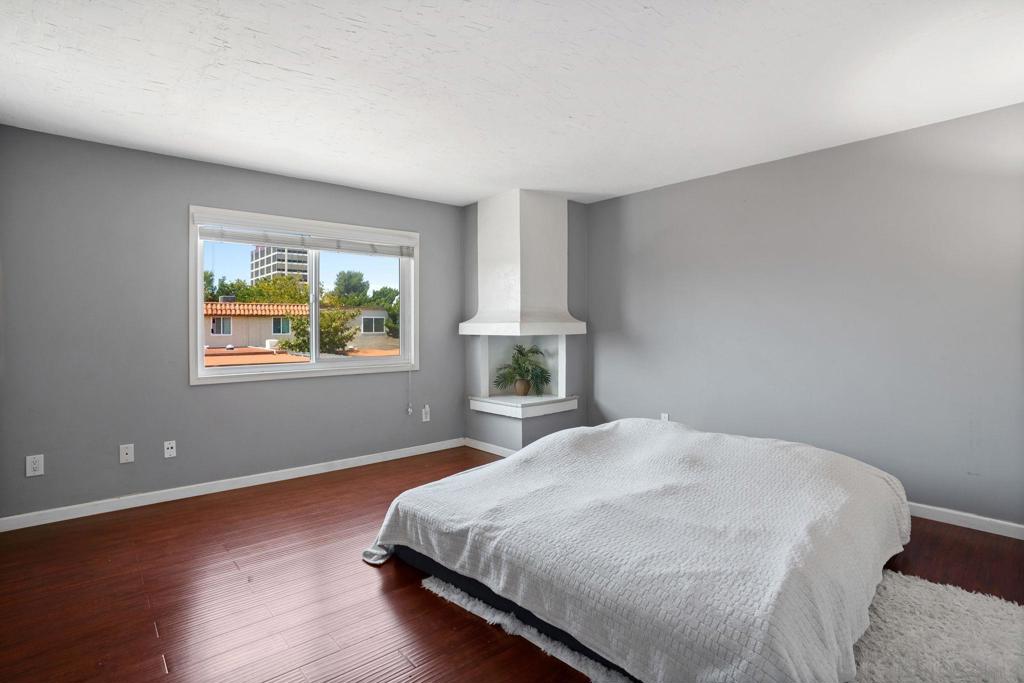 4166 Balboa Way