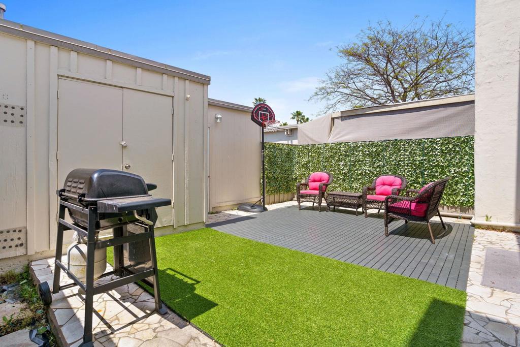 4166 Balboa Way