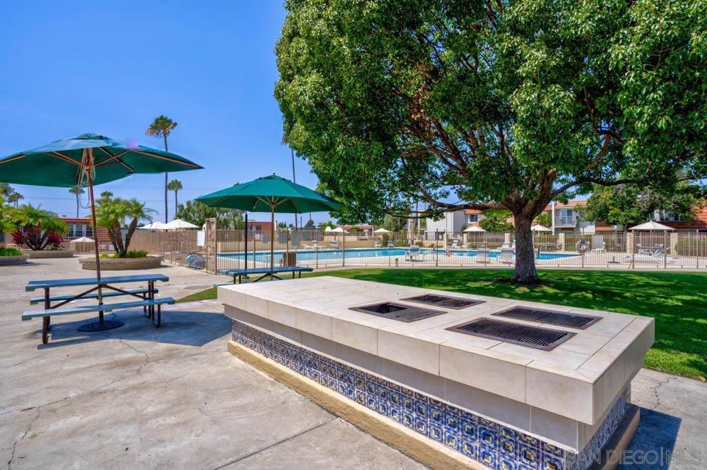 4166 Balboa Way