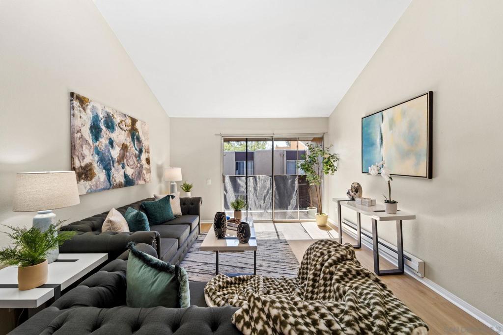 3456 Castle Glen Dr 275