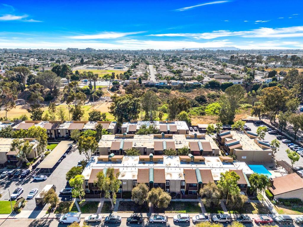 3456 Castle Glen Dr 275