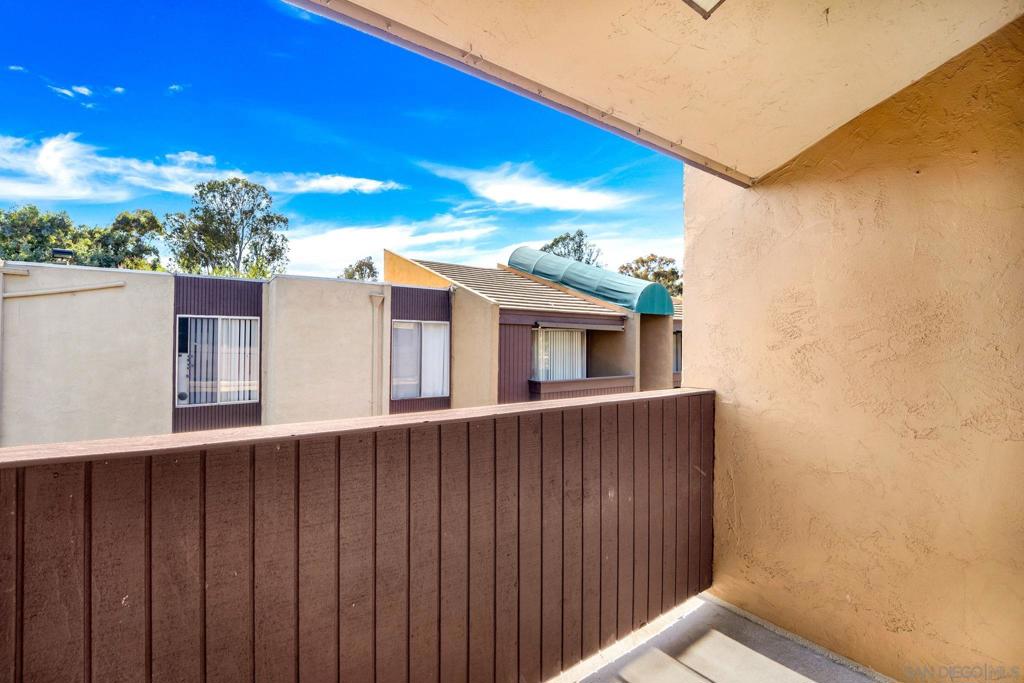 3456 Castle Glen Dr 275