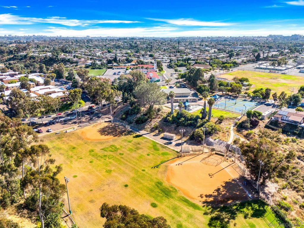 3456 Castle Glen Dr 275