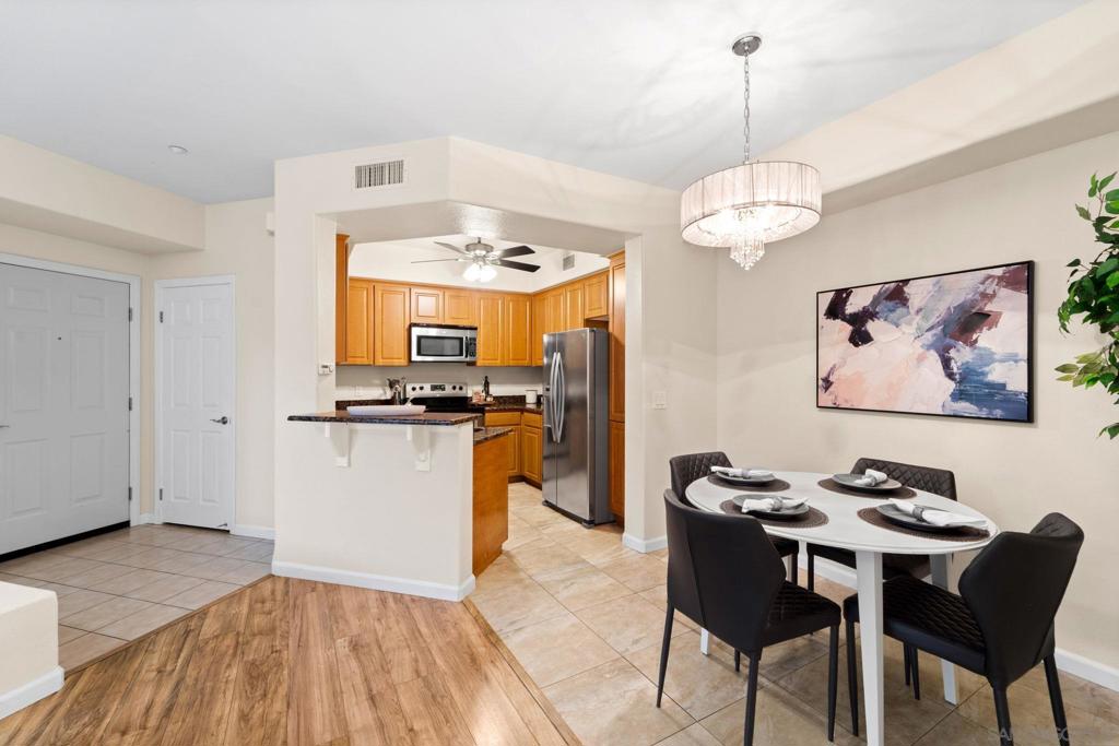 2707 Lake Pointe Dr 106