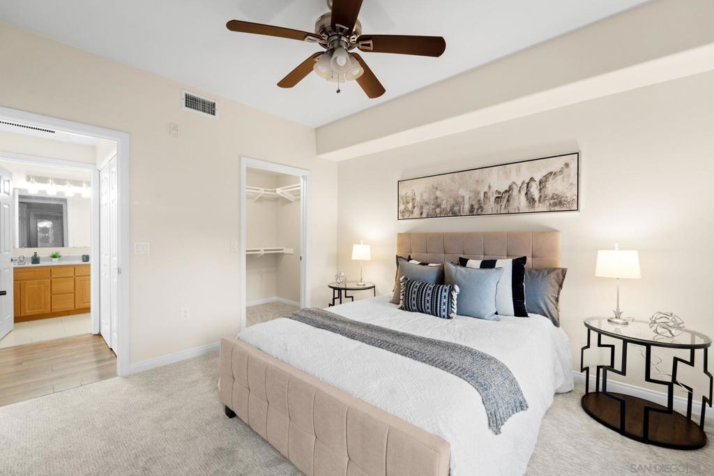 2707 Lake Pointe Dr 106