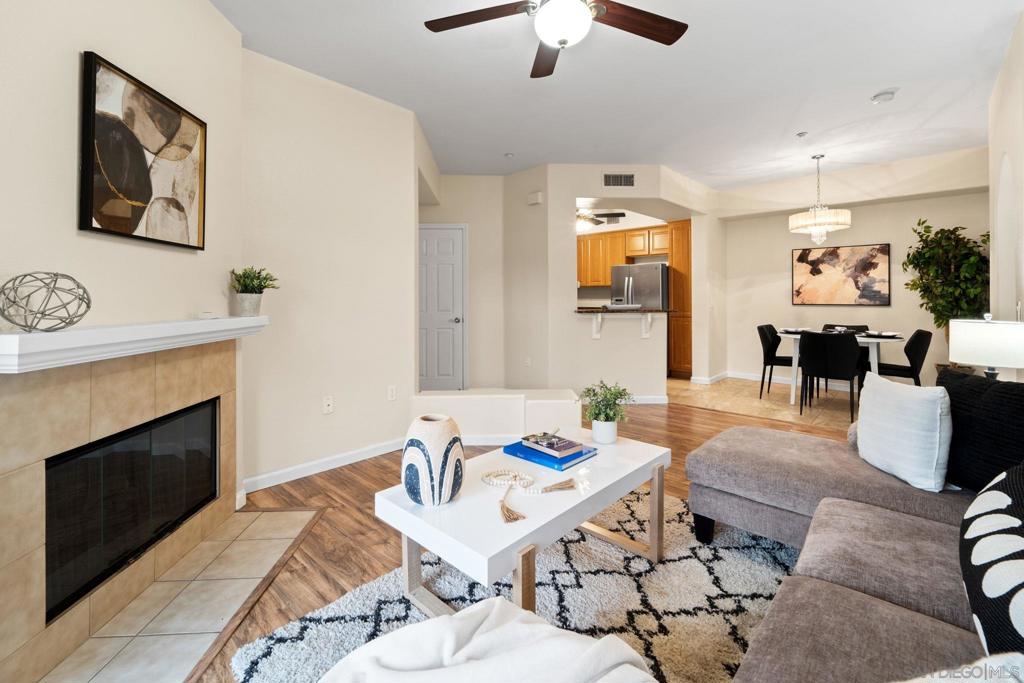 2707 Lake Pointe Dr 106