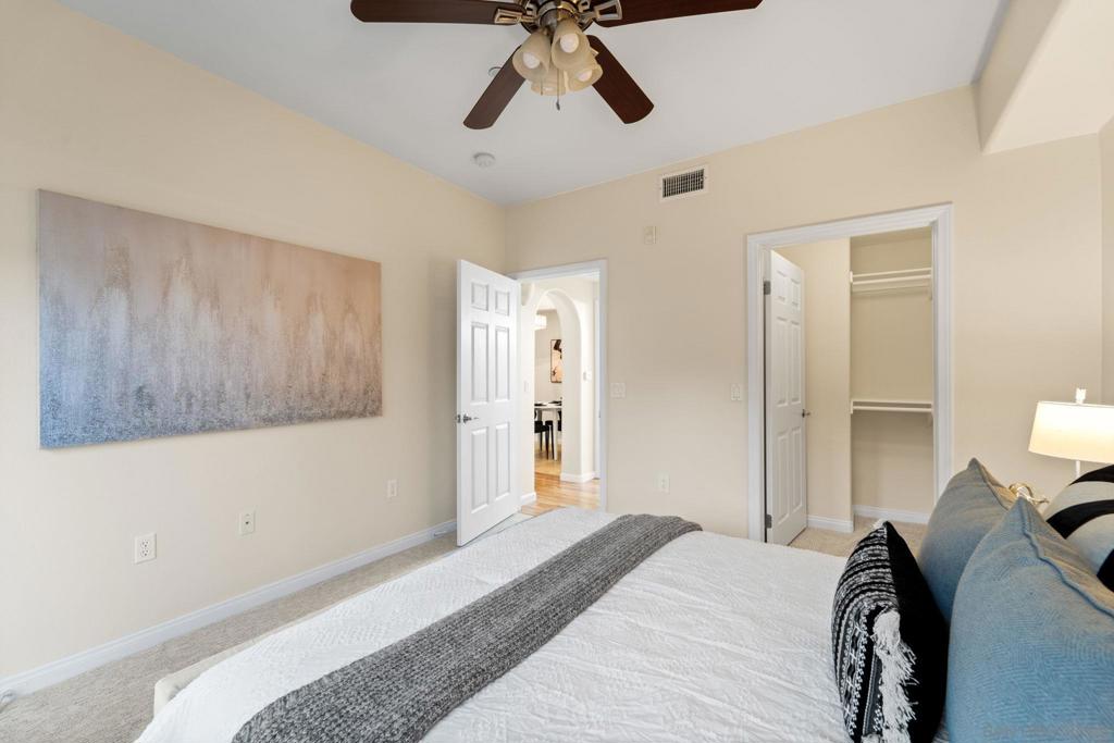 2707 Lake Pointe Dr 106