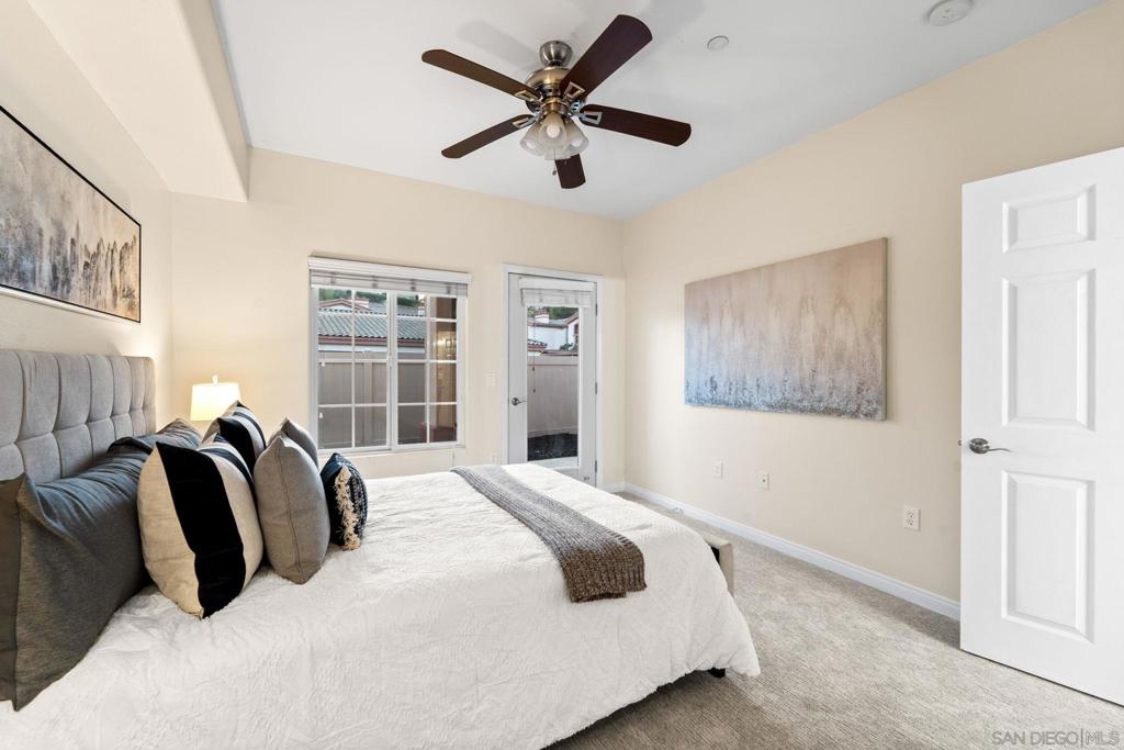 2707 Lake Pointe Dr 106