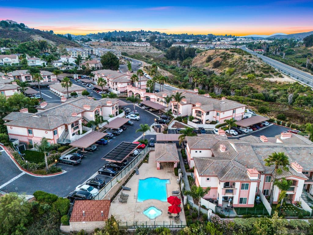 2707 Lake Pointe Dr 106