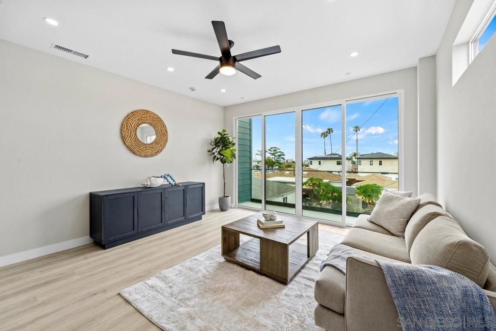 354 Imperial Beach Blvd