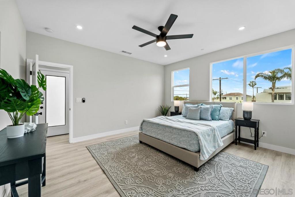 354 Imperial Beach Blvd