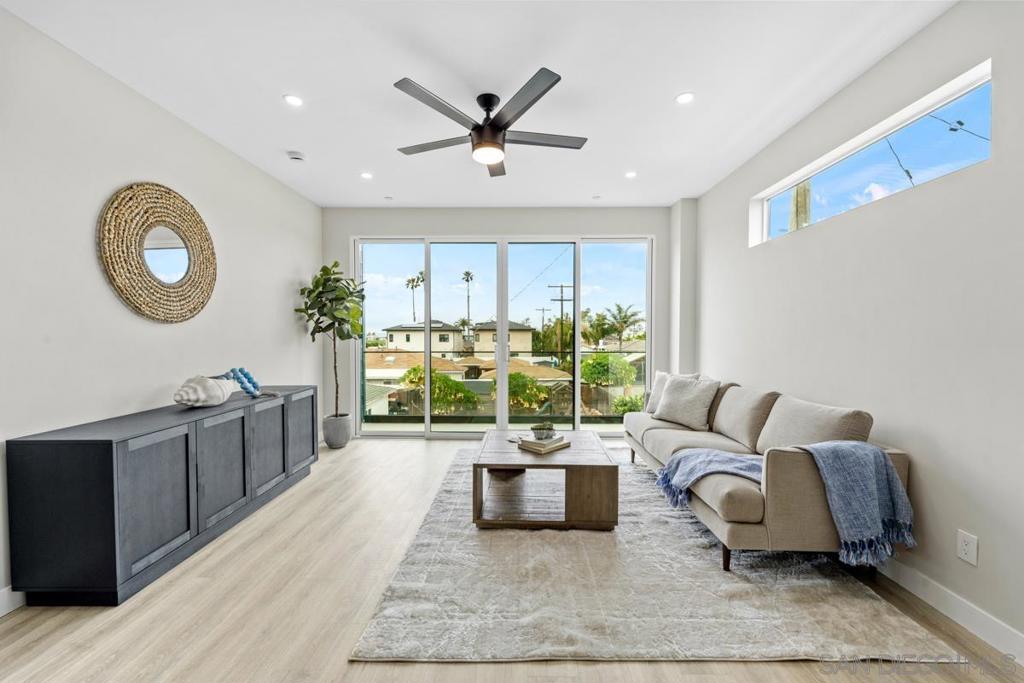 354 Imperial Beach Blvd