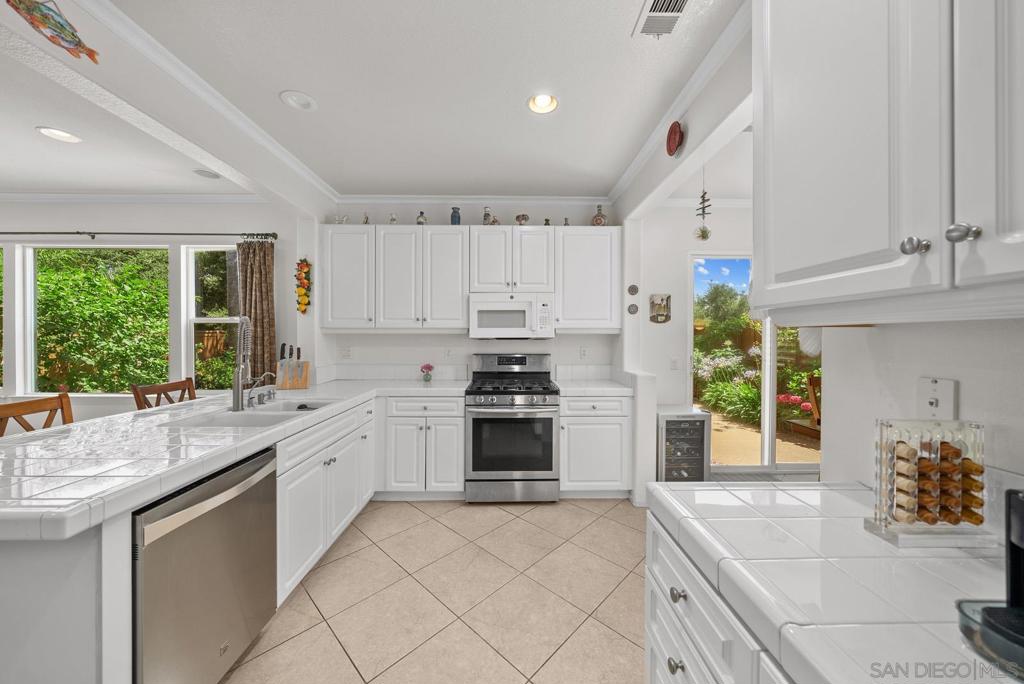 10242 Spruce Woodlands Way