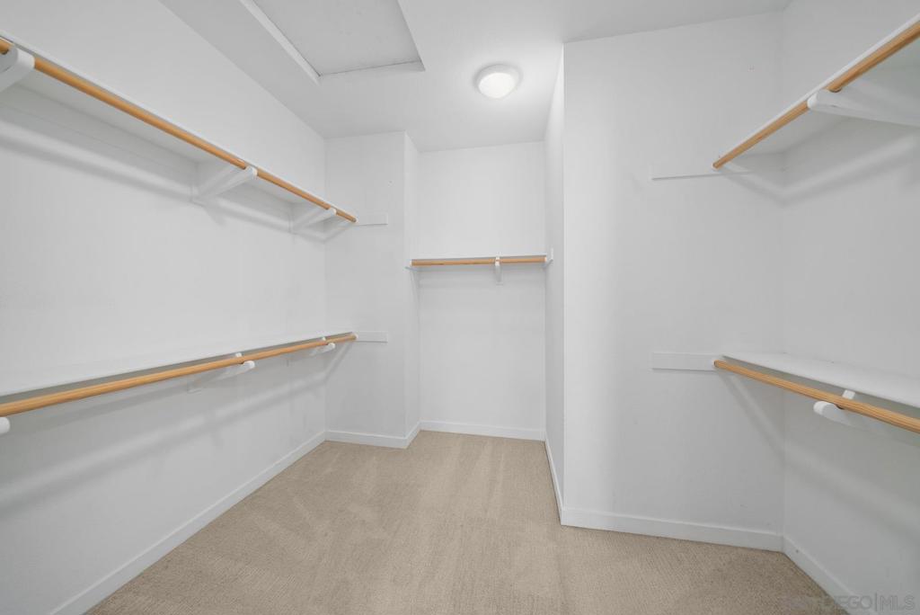 11317 Zapata Ave 9