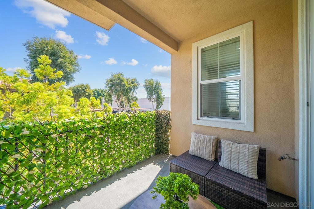 11317 Zapata Ave 9