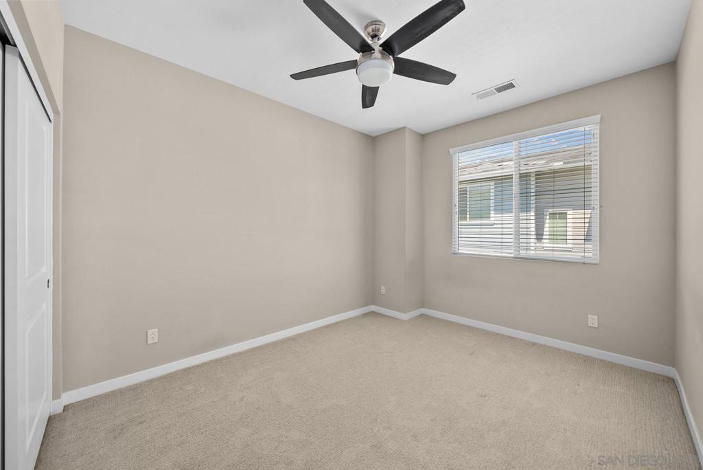 11317 Zapata Ave 9