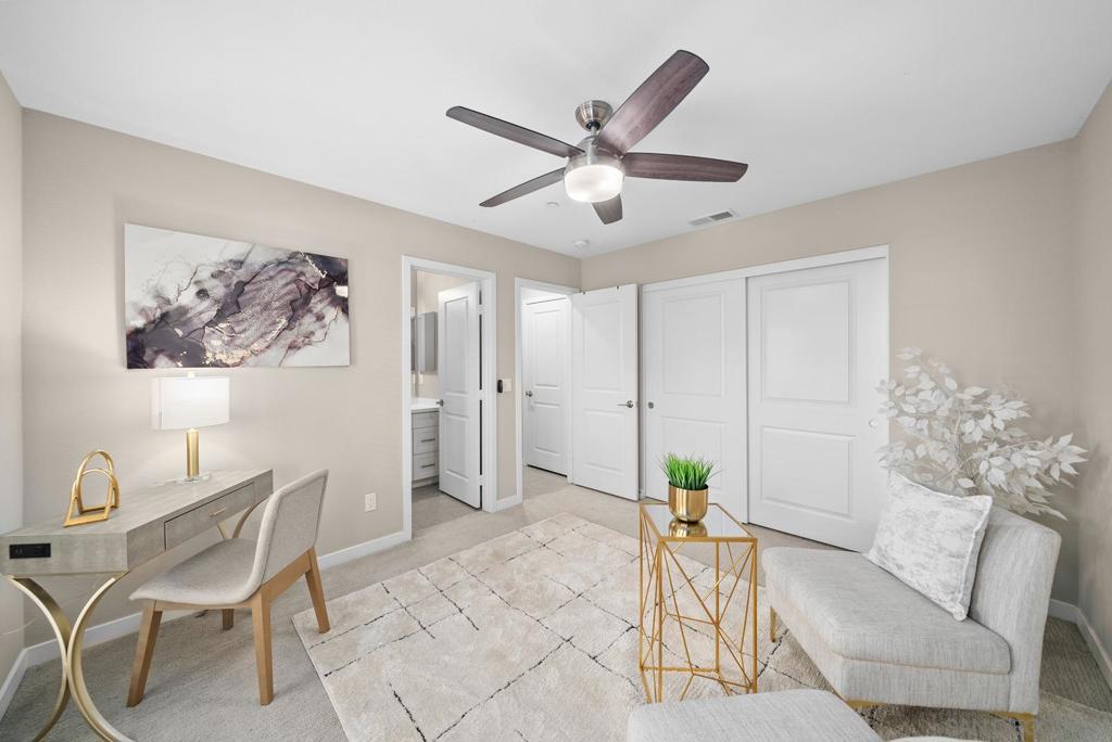 11317 Zapata Ave 9