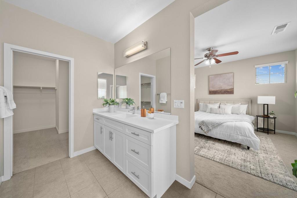 11317 Zapata Ave 9