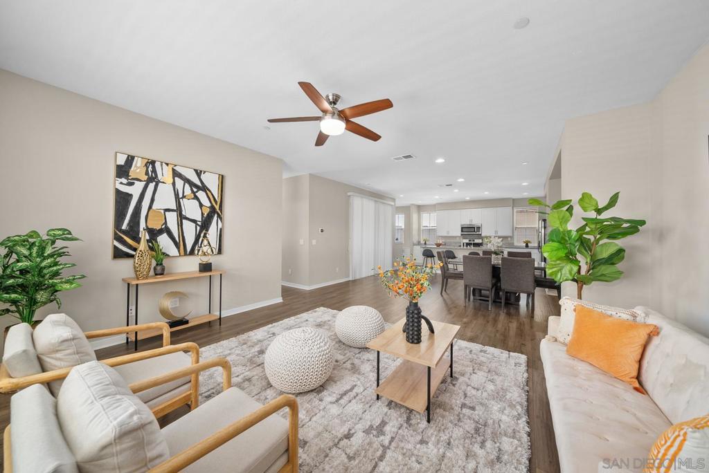 11317 Zapata Ave 9